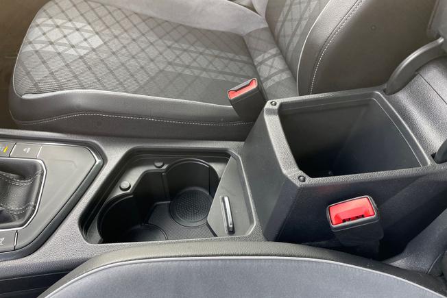 VOLKSWAGEN Tiguan Photo 43