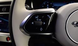Jaguar I-PACE Photo 9