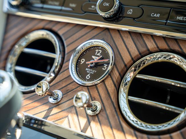 BENTLEY Continental GT  Photo 27