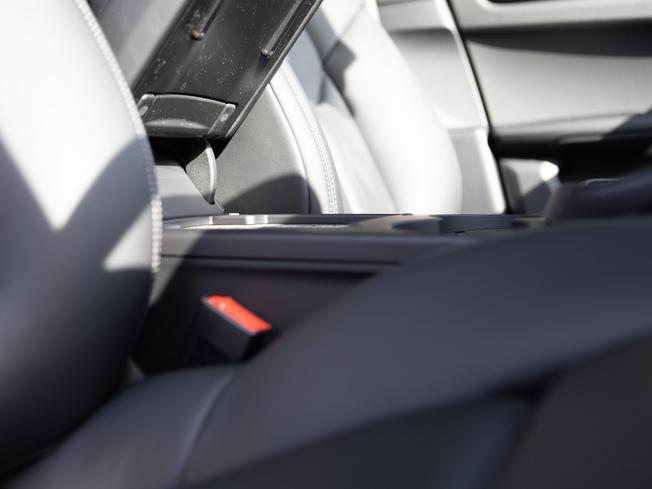 PORSCHE Macan Photo 13