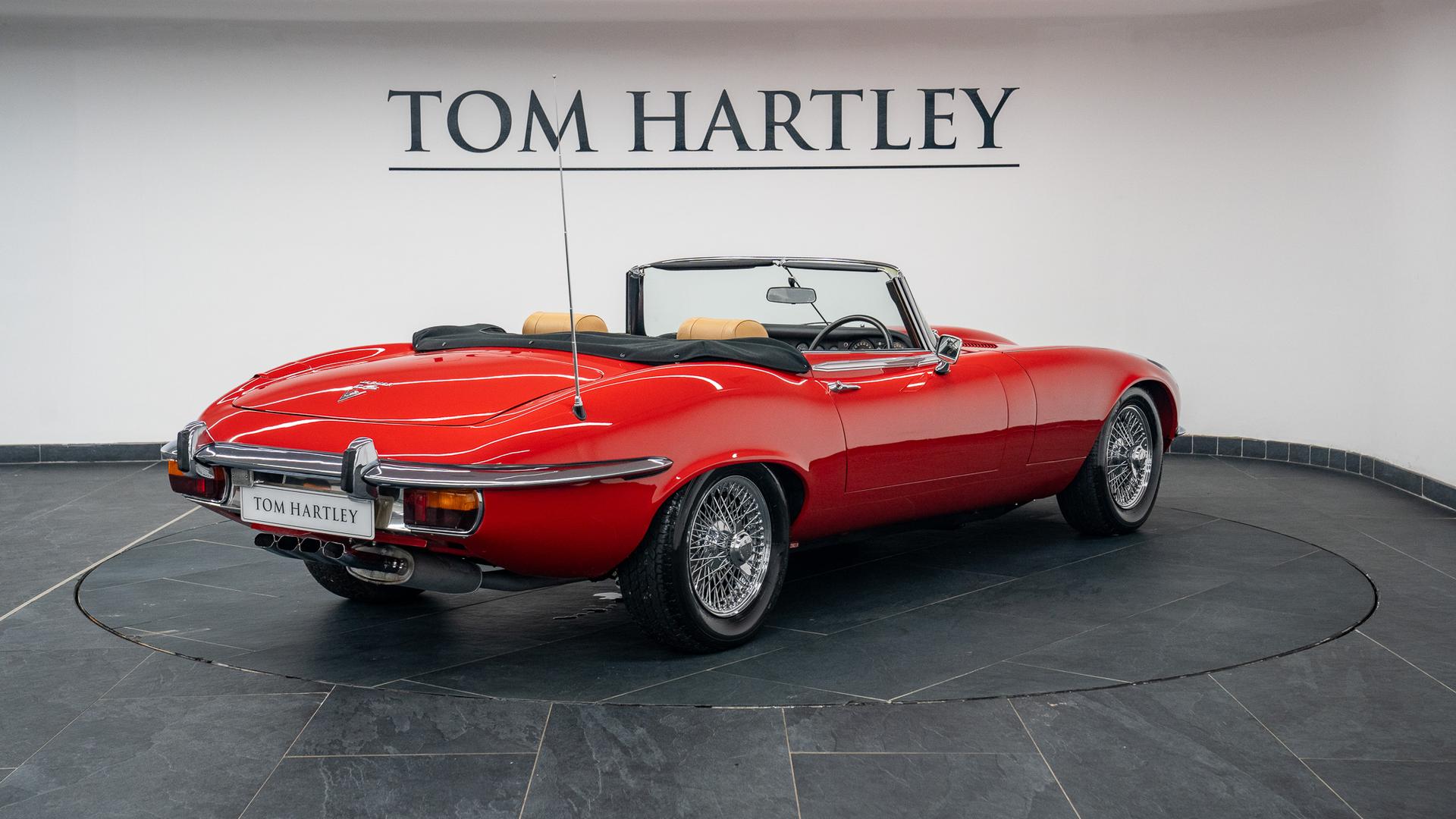 Jaguar E-Type Photo c9222211-7000-4f30-b3e0-e887c2d69769.jpg
