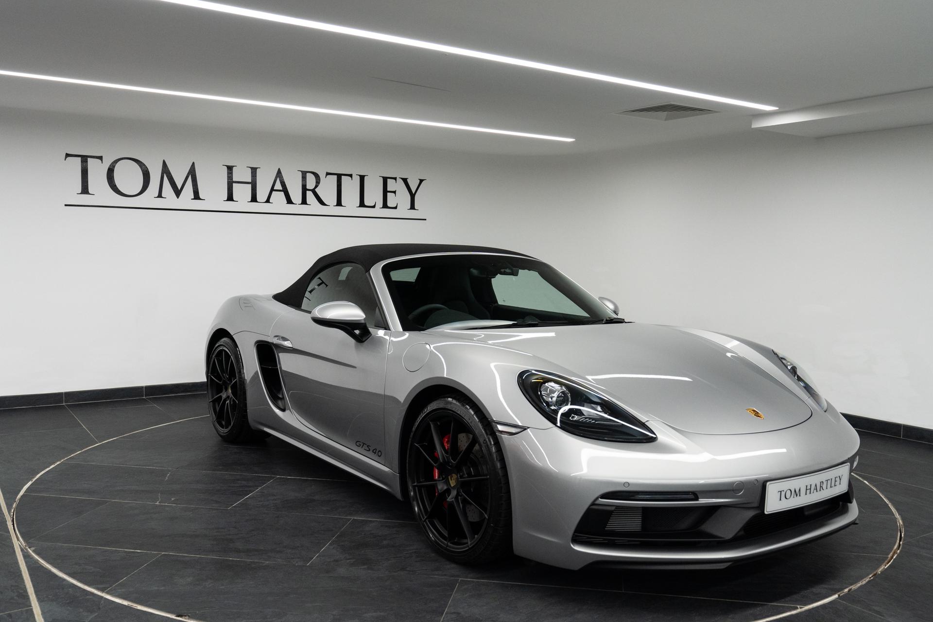 Porsche 718 Photo c9304868-96eb-4501-9755-ed35ec5d35e9.jpg