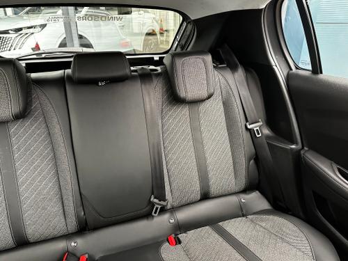 Peugeot 208 Photo c931d69d-5260-4b2d-b184-cbd402600a88.jpeg