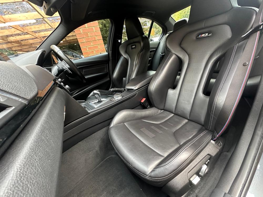 Used BMW M3 LR18OLO 10