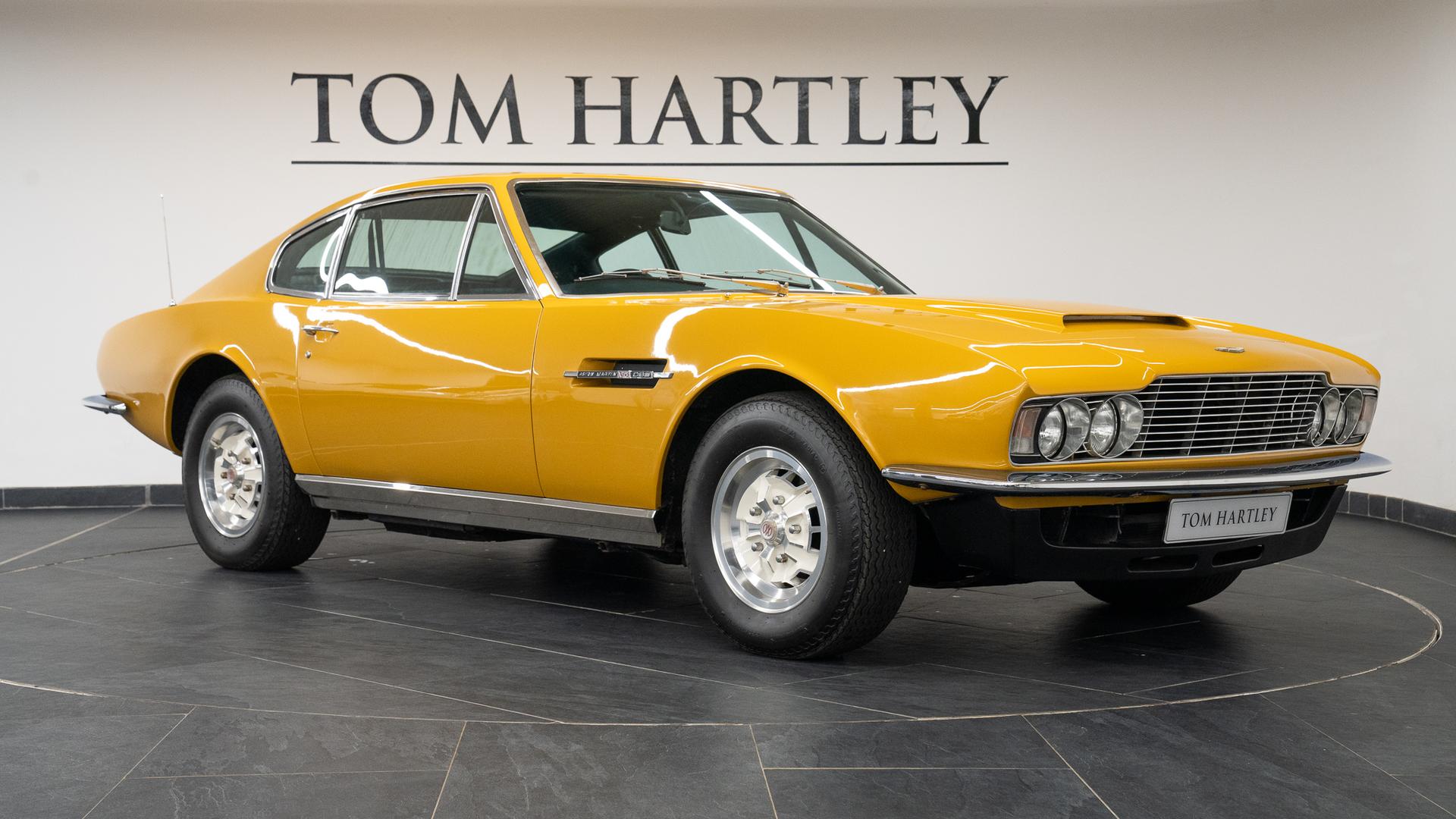 Aston Martin DBS Photo c93faa51-c62a-407f-88bb-0986395419f7.jpg