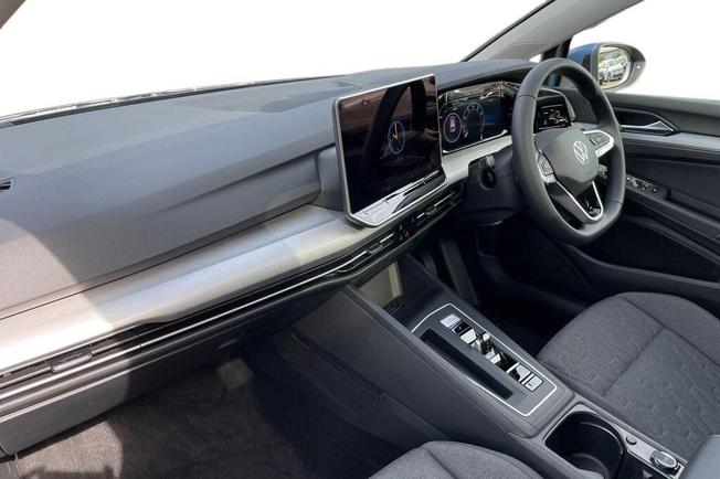 Volkswagen Golf Photo 4