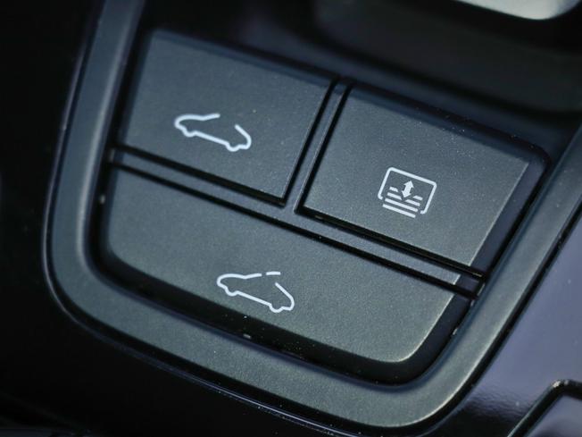PORSCHE 911 Photo 39