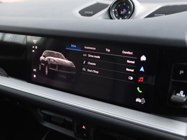 PORSCHE Cayenne Photo 19