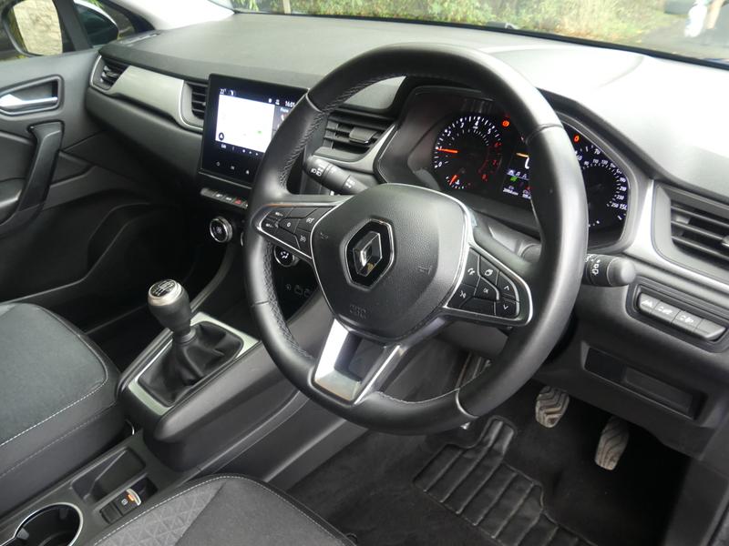 Renault Captur Photo c955ca52-d7d1-473e-85e2-3ec2dcaf4e68.jpg