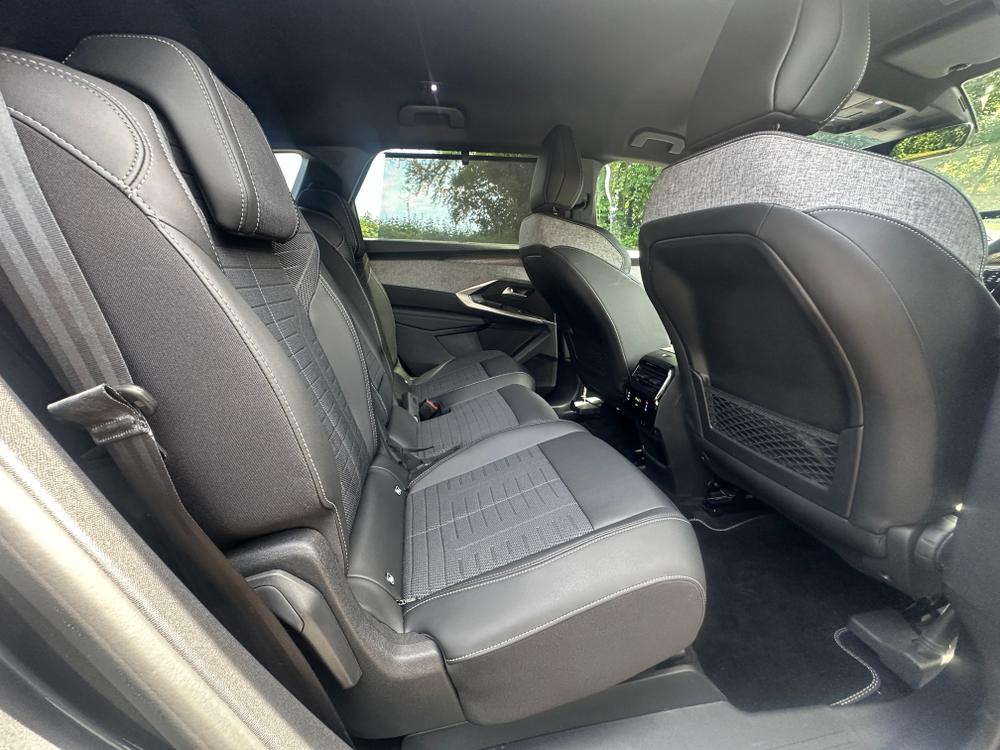 Used Peugeot 5008 GU26FJP 24