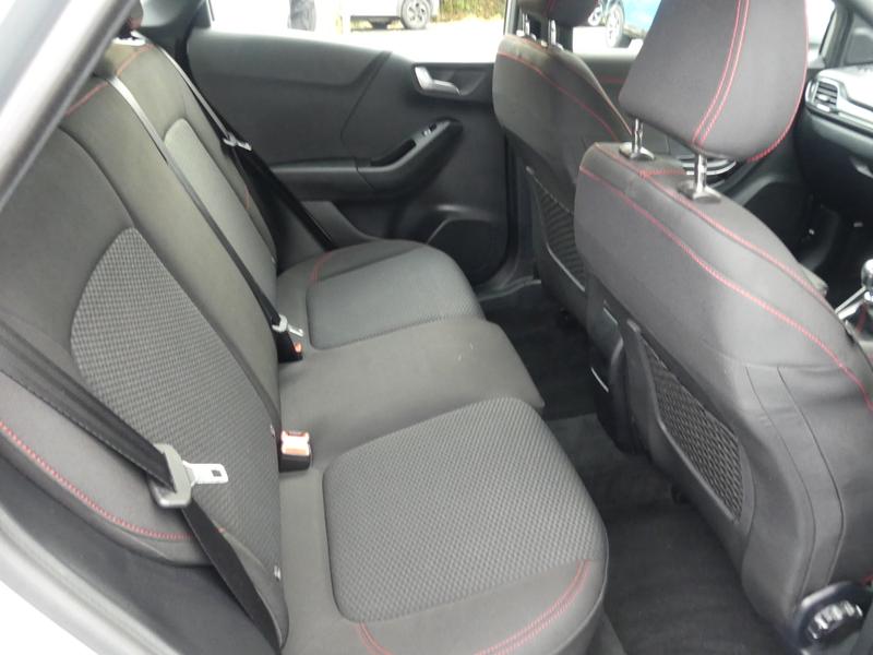 Ford Puma Photo c95ec257-a0f2-4115-854a-66d931d80d08.jpg