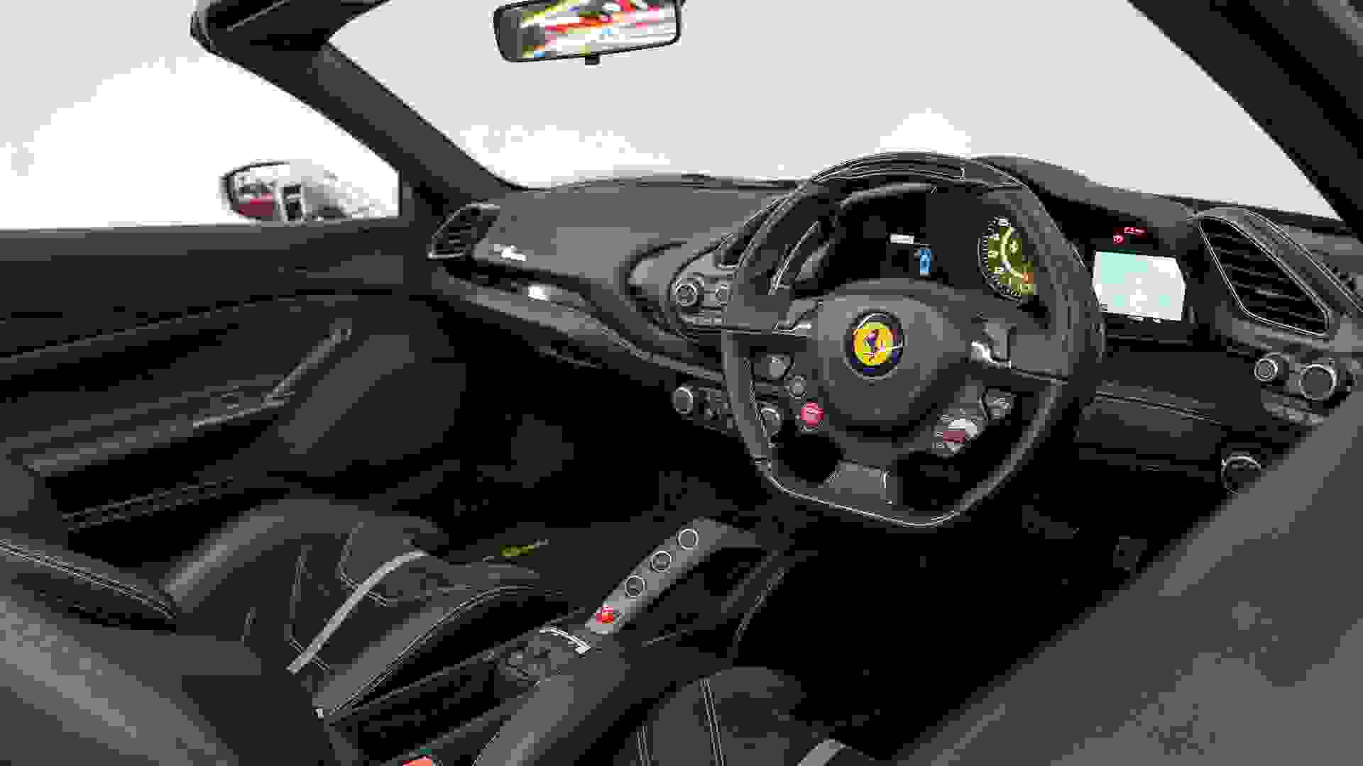 Ferrari 488 Photo c965ba7f-ca72-400e-ad65-6404d210371a.jpg