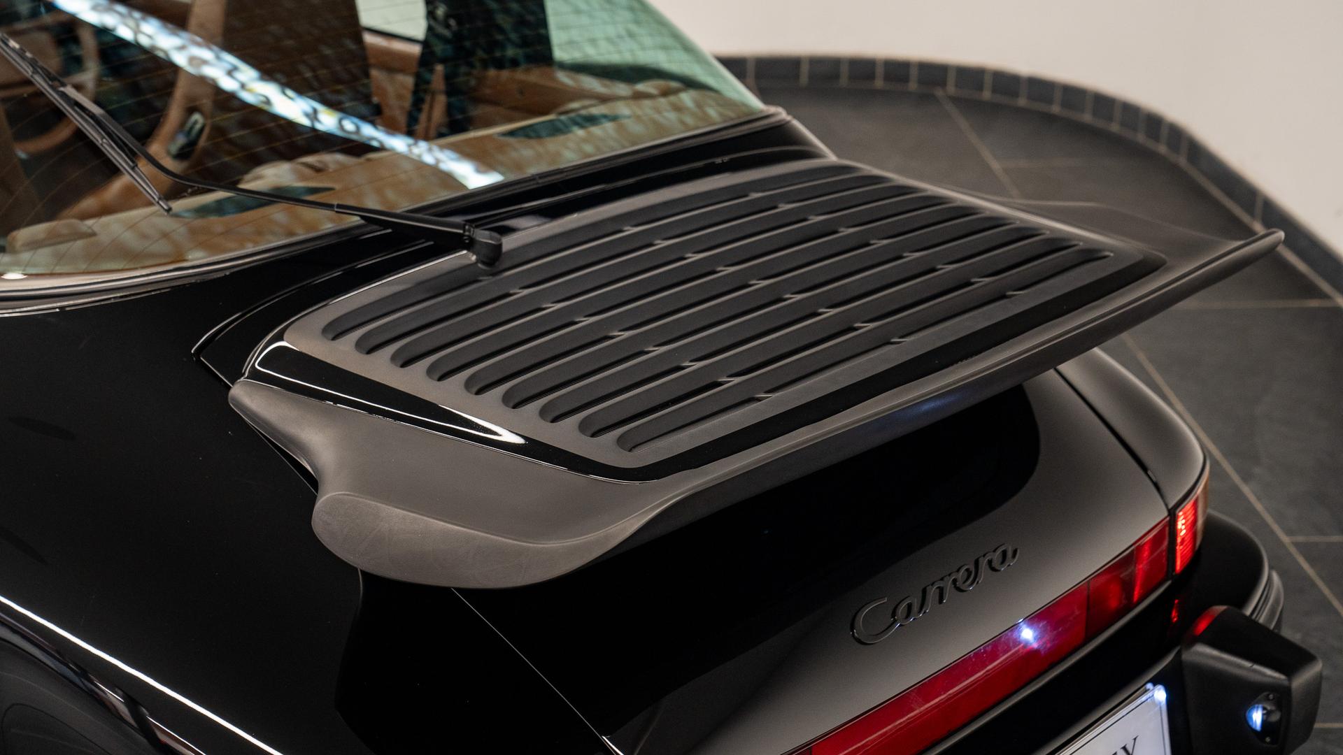 Porsche 911 Photo c9761f78-b745-4215-95d8-a8d0a3622afd.jpg