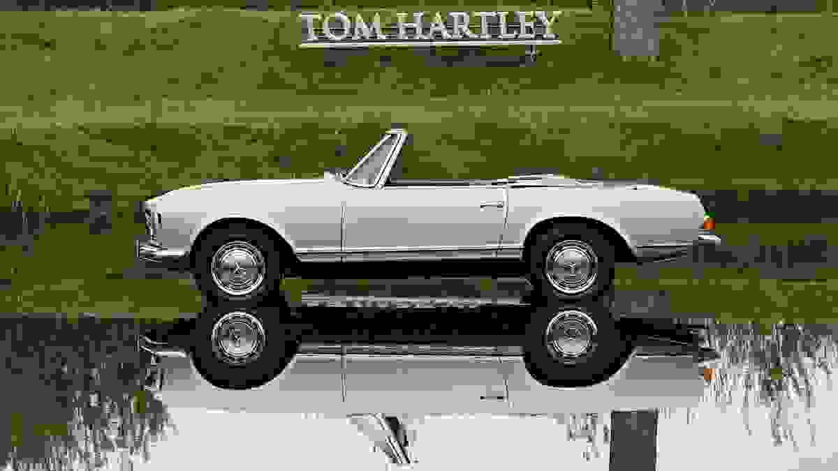 Used 1969 Mercedes-Benz 280 SL Pagoda Silver at Tom Hartley