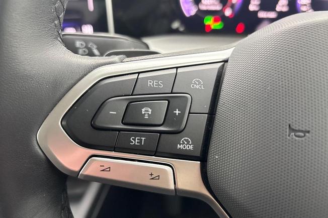 Volkswagen Golf Photo 14