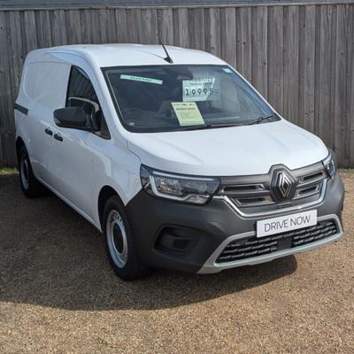 Used ~ Renault KANGOO LL21 E-Tech advance rc panel van at Harwoods Garage
