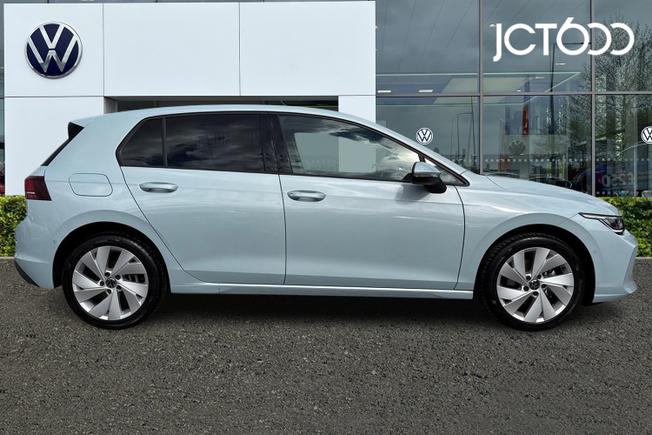 Volkswagen Golf Photo 4
