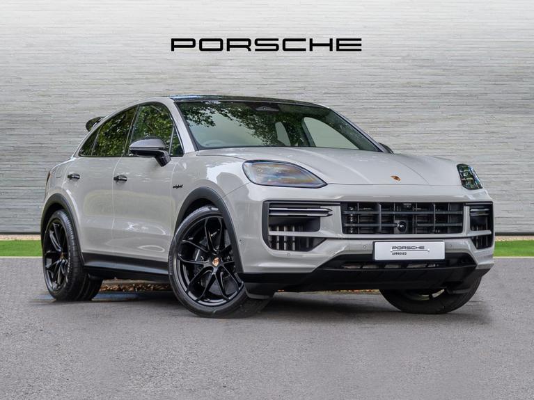 Used 2026 Porsche Cayenne Turbo E-Hybrid 5dr Tiptronic S [GT Package] Grey at JCT600