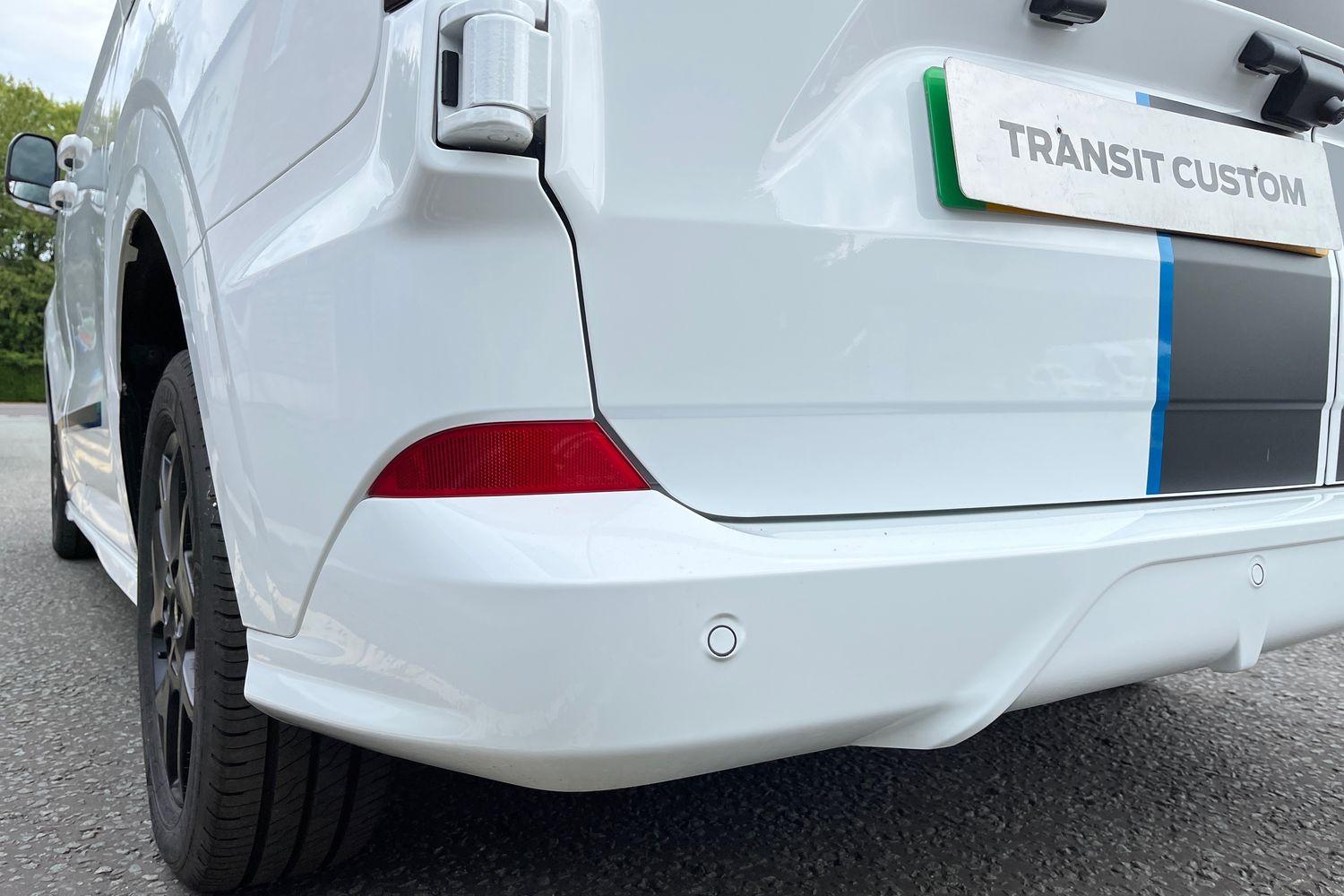 Ford E-TRANSIT CUSTOM Photo 18
