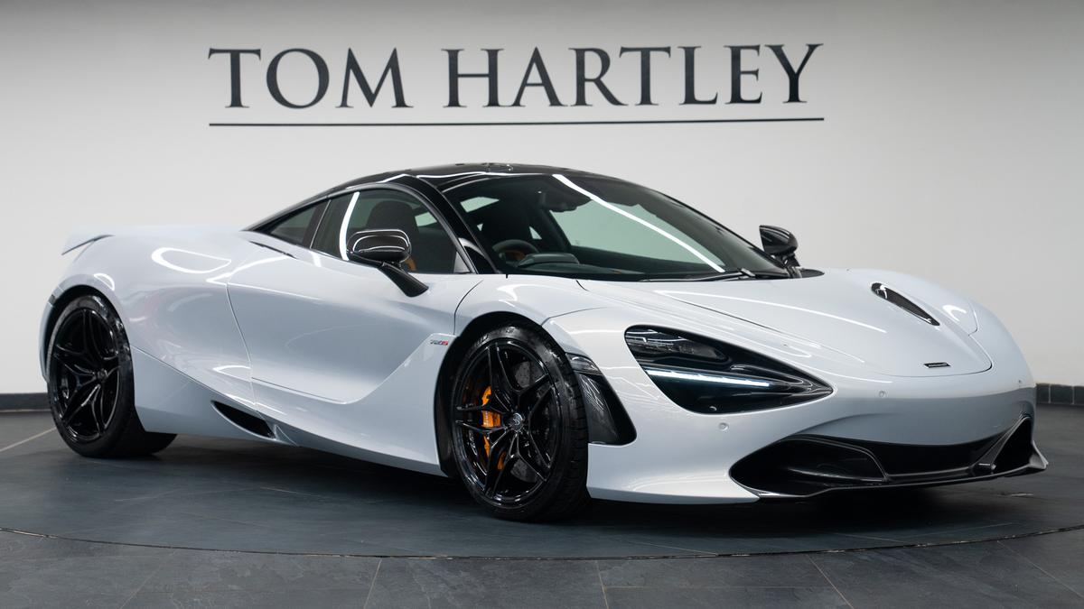 Used 2018 McLaren 720S Performance McLaren Elite Glacier White at Tom Hartley