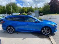 Ford Focus Photo 3