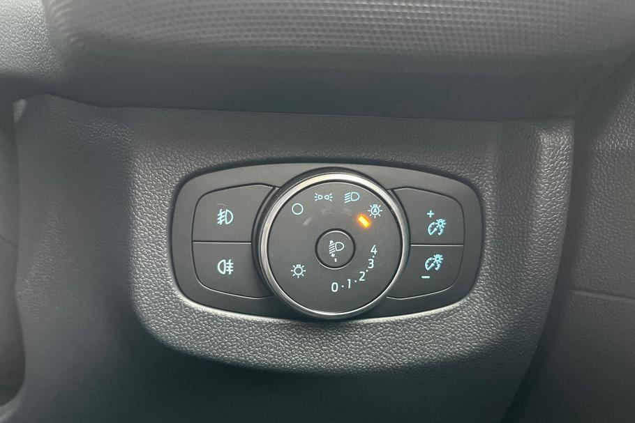 Used Ford E-TRANSIT COURIER 65/N103791 9