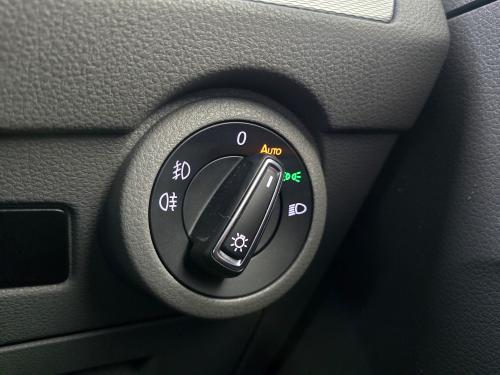 Volkswagen California Photo c9bbcbcf-2b13-47ef-9a54-fd7ed93f6ca0.jpg