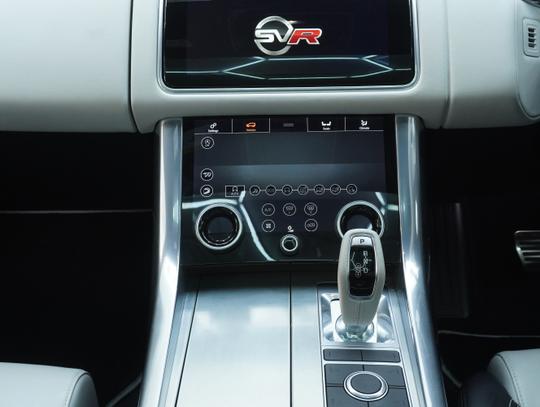 Land Rover Range Rover Sport Photo c9d63783-0782-4170-a0cf-f414ede695f5.jpg