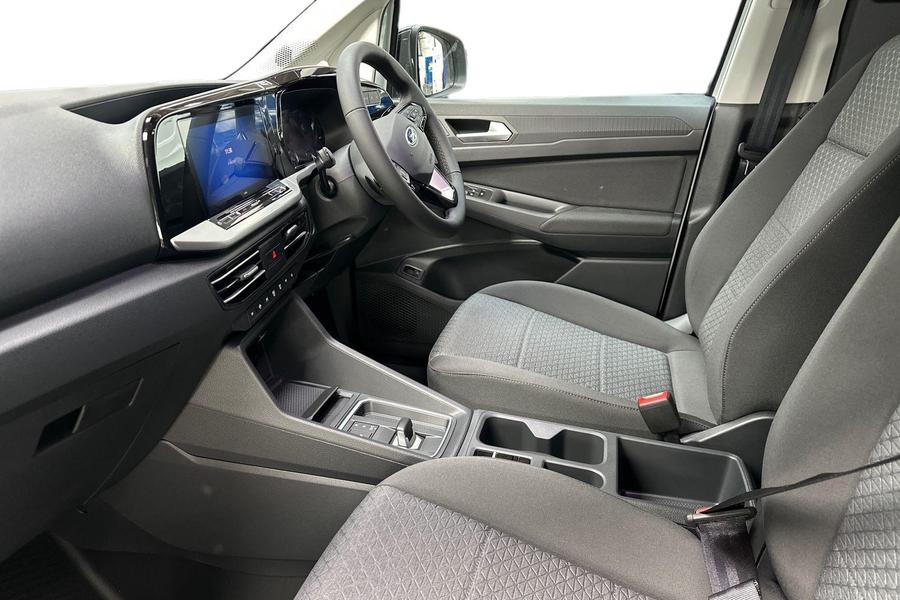 Ford TRANSIT CONNECT Photo ca00265f-787a-45a7-bc9f-0551d9d4cfbe.jpg