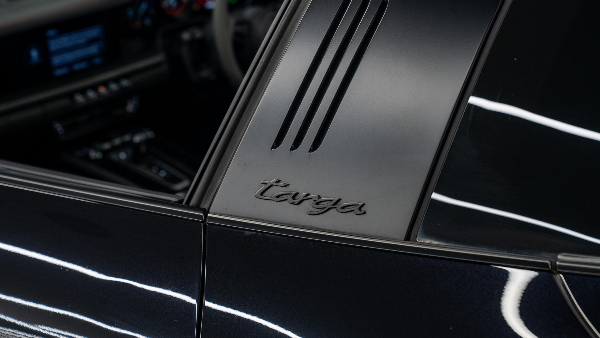 Porsche 911 Photo ca0277e6-7626-43d5-9196-ff14b8cb6d2e.jpg