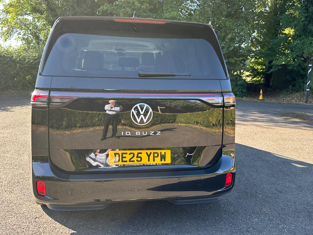 Used Volkswagen ID. Buzz DE25YPW 6