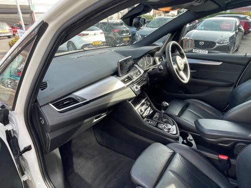 BMW 2 Series Active Tourer Photo ca309651-2893-49e7-9aef-0661364523e1.jpeg