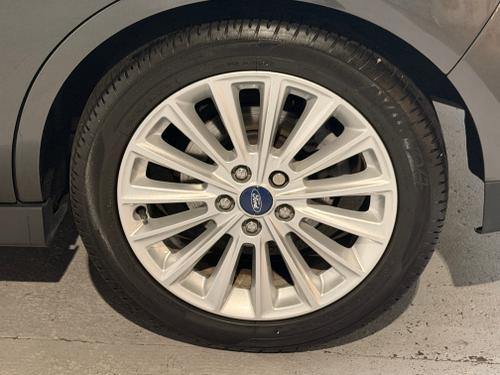 Ford C-Max Photo ca371392-6398-490d-b4e4-c5a539e3952b.jpeg