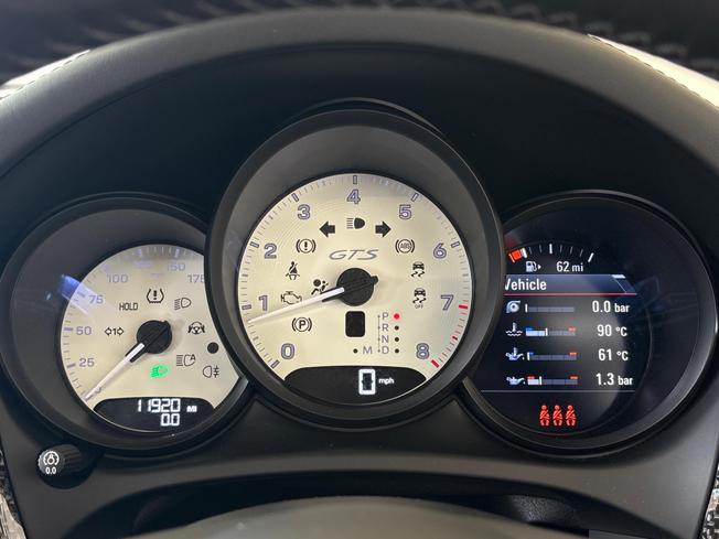 Porsche Macan Photo 15