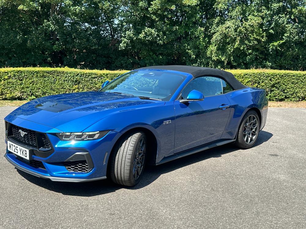 Used Ford Mustang MT25YKB 29