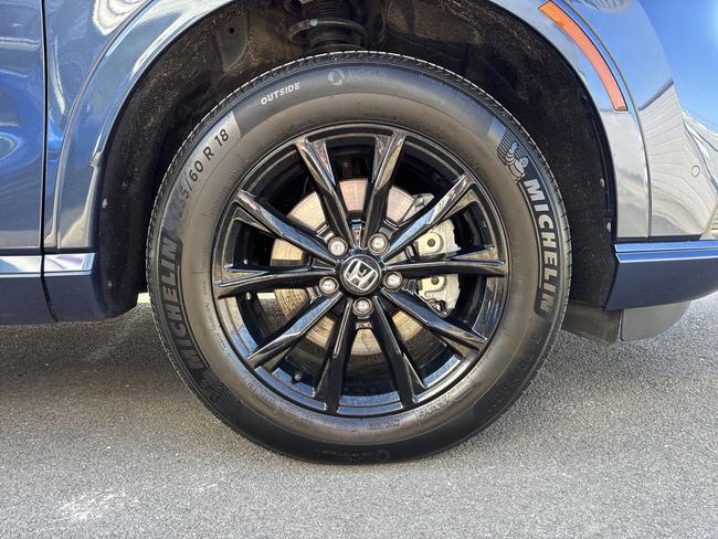 Honda CR-V Photo ca440aa8-6f66-4283-a639-85d2b2cebc07.jpg