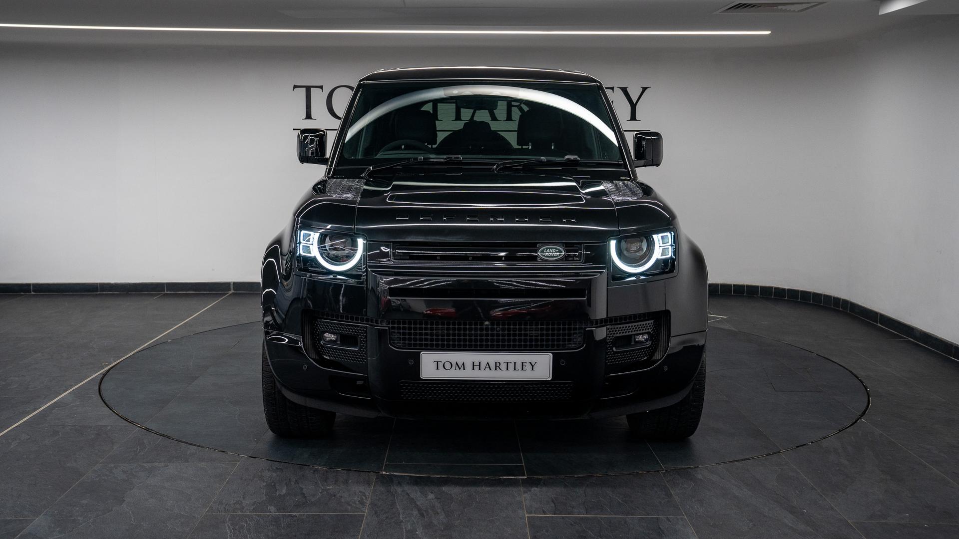 2021 Land Rover Defender 110 P525 V8 Bond Edition 'No Time To Die' 2