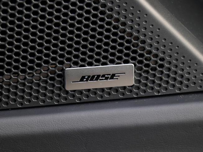 PORSCHE Cayenne Electric Photo 13