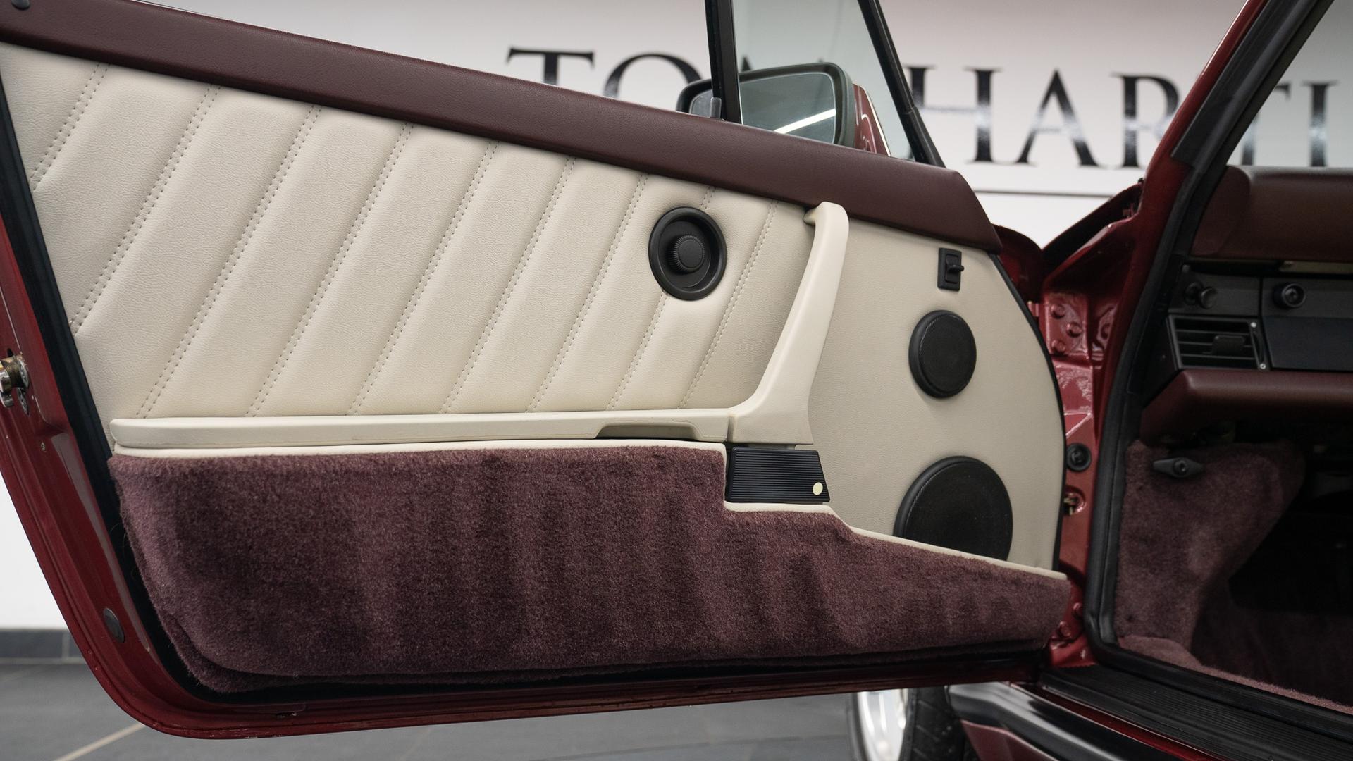 Porsche 911 Super Sport Cabriolet Photo ca88d9d5-f56e-431b-bdbc-edbd6edfa5d4.jpg