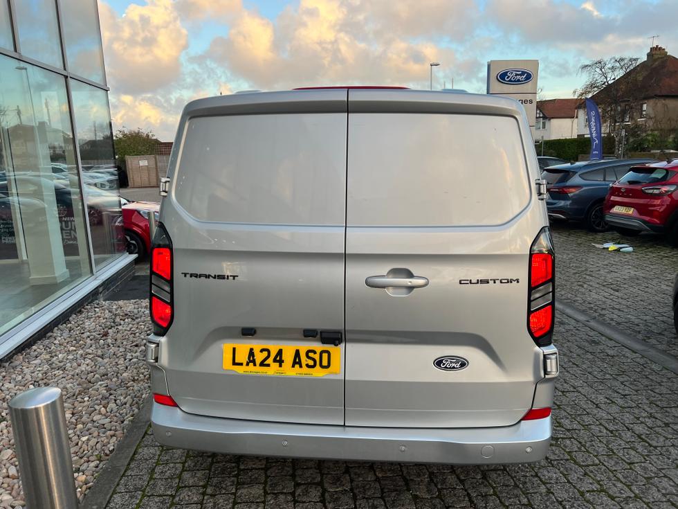 Ford Transit Custom Photo ca96ccec-10c3-4246-857e-44ac9eed1b10.jpeg