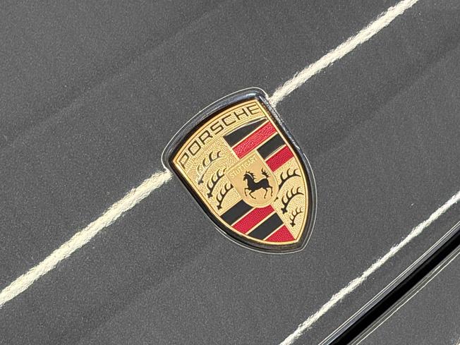 PORSCHE Panamera Photo 38