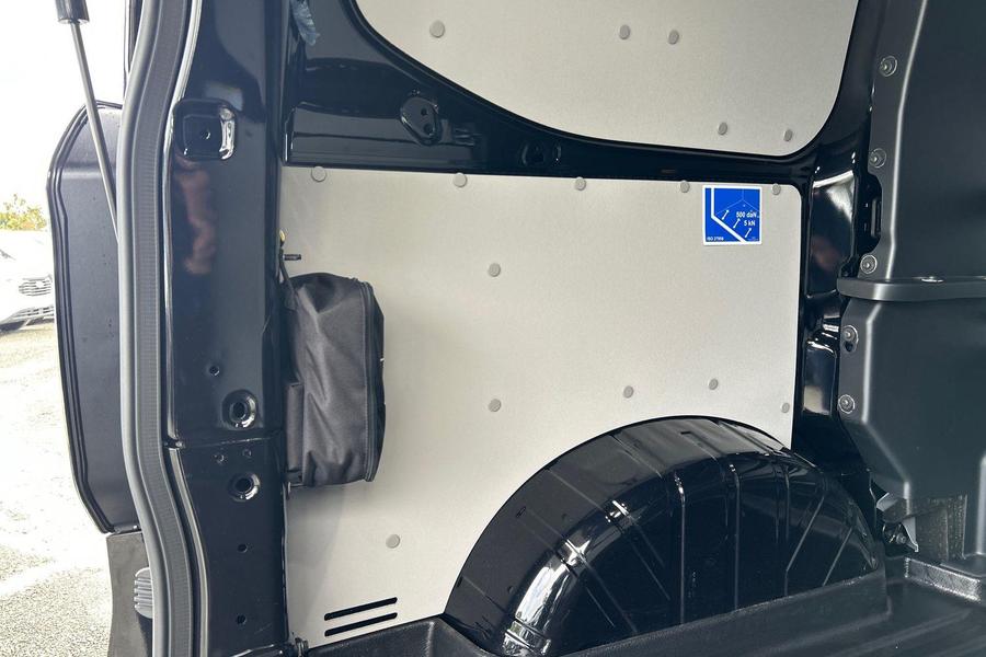 Ford TRANSIT CUSTOM Photo caaec32a-cfa1-49a2-9376-b1843e1a7f59.jpg