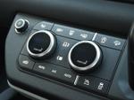 Land Rover Defender 90 Photo 13
