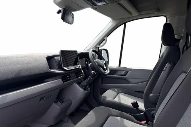 VOLKSWAGEN Crafter Photo 10