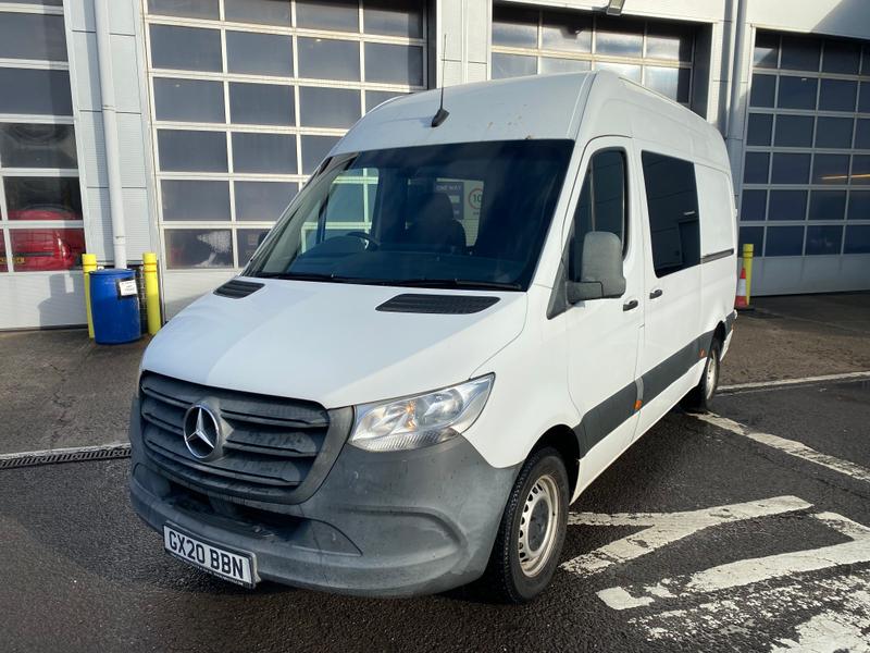 Mercedes-Benz Sprinter Photo cac0bf33-84e6-4163-9a56-8e7dd98365dd.jpg