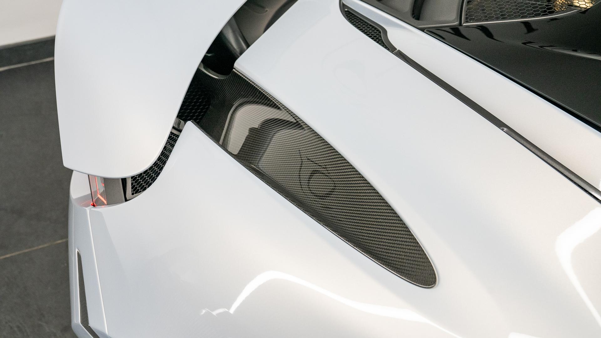 McLaren 720S Photo cadac229-b1d8-44c3-9d45-5d2c351e2f6d.jpg