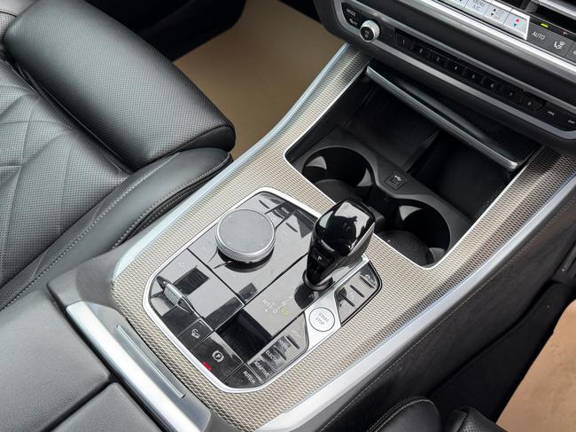 BMW X5 Photo cae5cc05-d25d-4463-ae41-a6483b082227.jpg