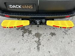 Ford Transit Photo 12