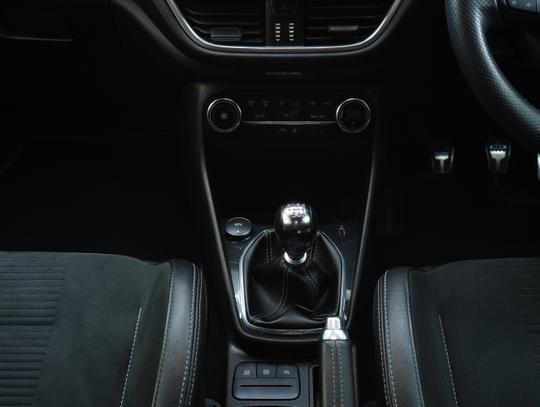 Ford Fiesta Photo cafa90fb-e1d5-4ade-84c3-8bacd32f51b9.jpg