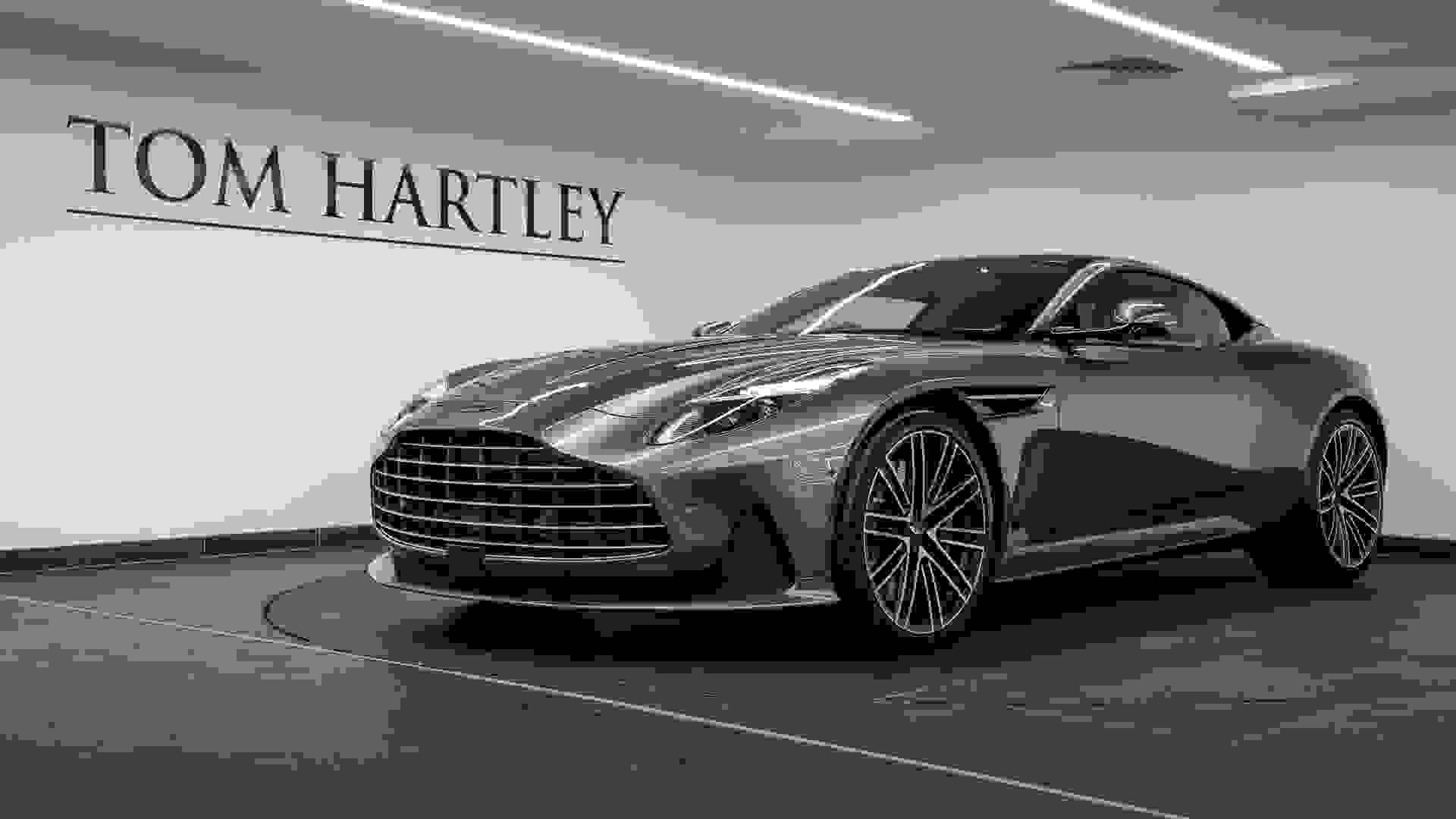 Aston Martin DB12 Photo cb053c8b-fbe4-49f9-b6c5-7d33544a3f67.jpg